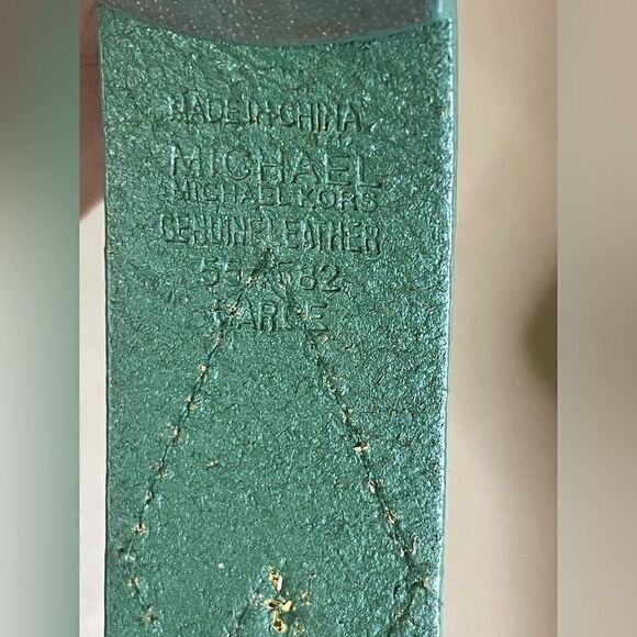 MICHAEL KORS leather with gold accents brown and green belt - Picture 6 of 7